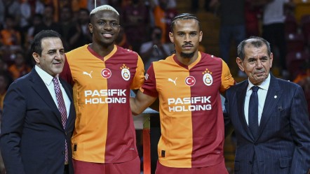 Osimhen-Sane taraftar önünde imza attı! "Bu kadro Avrupa'da ses getirir" - Spor