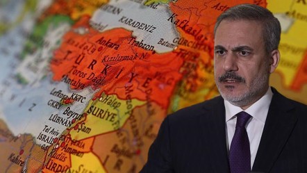 "Sır küpü" Hakan Fidan neden yıpratılmaya çalışılıyor? Canlı yayında flaş sözler: Hedefte olması şaşırtıcı değil - Gündem