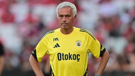 Jose Mourinho'dan özel plan! Fenerbahçe 3-5-2'yle sahaya çıkacak - Spor