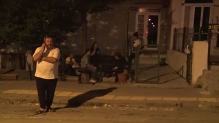 Ankara'da hareketli gece! "Çatırtı" sesi korkuttu... 6 katlı bina boşaltıldı - 3. Sayfa