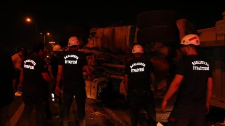 Şanlıurfa'da zincirleme kaza! Ortalık savaş alanına döndü, yaralılar var - 3. Sayfa