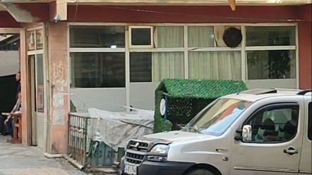 Bağcılar'da sıcak saatler! Uzun namlulu silahlarla kahvehaneyi taradılar - 3. Sayfa