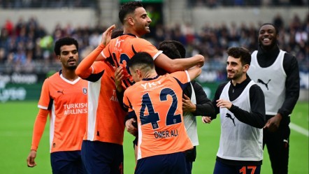 Başakşehir Viking deplasmanında tur kapısını araladı - Spor