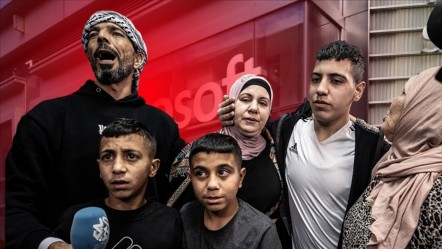 Dev şirket İsrail’le anlaşma yaptı! Filistinlilerin 'saatte 1 milyon tane aramasını' dinledi - Dünya