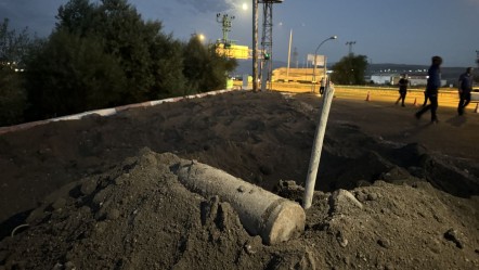 Gören şaşırdı, patlamamış halde bulundu! Petrol istasyonundaki kazıda ortaya çıktı - Yaşam