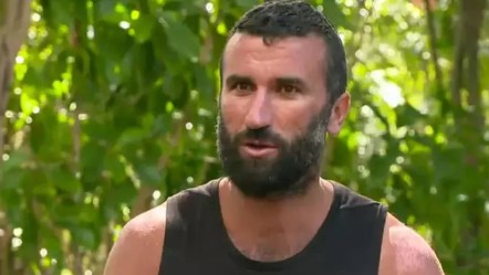 Hakkında hapis cezası olduğu iddia edilmişti! Survivor Hikmet nerede? Türkiye kararını duyurdu - Magazin