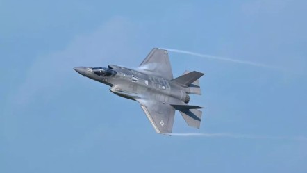 Japonya’da feci kaza! F-2A savaş uçağı okyanusa düştü - Dünya