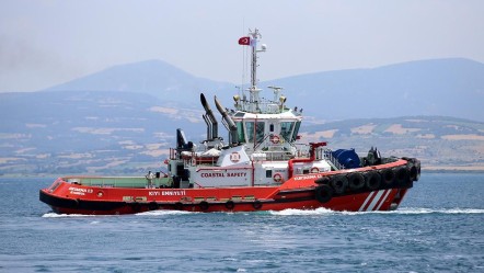 Çanakkale'de tekne battı! İhbar üzerine yardıma gidenler bir kişinin cesedini buldu - 3. Sayfa