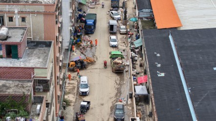 Çin'de sel felaketi! Alarma geçildi: Çok sayıda ölü ve kayıp var - Dünya