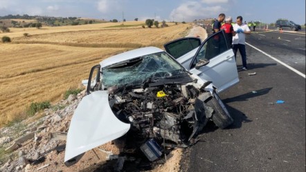 Tokat'ta arabalar kafa kafa çarpıştı! 2 kişi öldü, 2 çocuk yaralı - 3. Sayfa