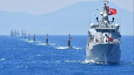 Türk donanması harekete geçti! Rum-Yunan planı saniyeler içinde çöktü - Dünya