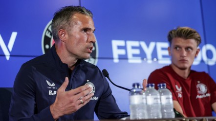 Robin van Persie'den Fenerbahçe'ye gözdağı: 'Elersek sevineceğim' - Spor