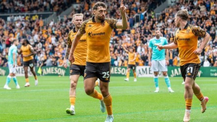 Hull City üç puanı son dakikada aldı! Acun Ilıcalı'nın takımından muhteşem başlangıç - Spor