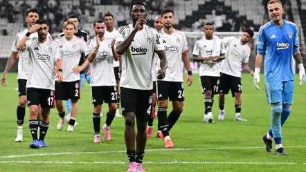 Beşiktaş'ın UEFA kadrosu belli oldu: 2 futbolcu listede yok - Spor