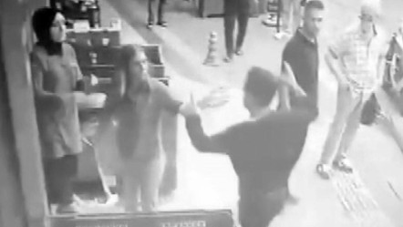 Zincir markette şiddet: Eski sevgilisine saldırdı, araya gireni bıçakladı - 3. Sayfa