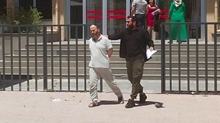 Geçen ay annesini katletmişti! 1 ay olmadan hayatını kaybetti - 3. Sayfa
