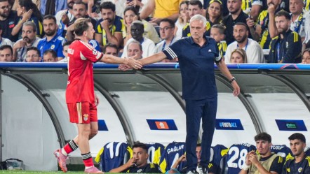 Jose Mourinho'dan Kerem Aktürkoğlu açıklaması: Oynaması sürpriz olmadı - Spor