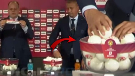 Dünya bu görüntüleri konuşuyor! Canlı yayında skandal kura: Suç "kase"ye kaldı - Spor