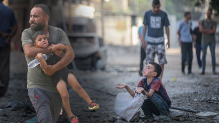 İsrail, Gazze'yi Yahudi toprağı yapıyor, dünya katliamı seyrediyor! Yapayalnız - Gündem