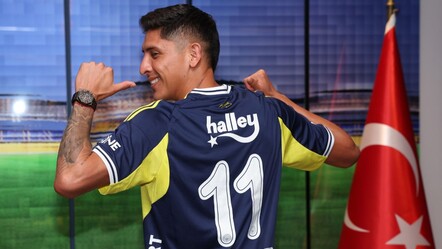 Fenerbahçe'nin son transferi resmi imzayı attı! Açıklama geldi - Spor