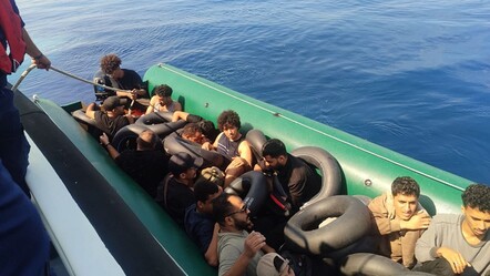 Çanakkale'nin iki ilçesinde 74 düzensiz göçmen yakalandı - 3. Sayfa