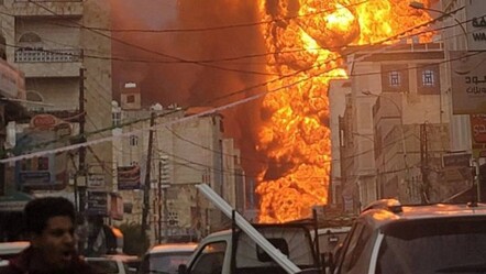İsrail, Yemen’de Cumhurbaşkanlığı Sarayı’nı vurdu - Dünya