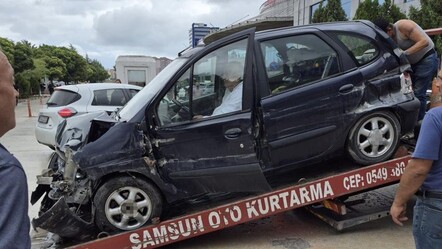 Kaza yaptı, aracından inmedi: Sürücü, çekiciyle hastaneye gitti - 3. Sayfa
