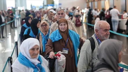 Kurasız hac var mı? Açıklamalar peş peşe geldi, Bakanlık harekete geçti - Haberler