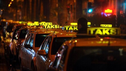 İstanbul'da dijital taksi dönemi başlıyor! Sadece uygulamalar üzerinden çağrılabilecek - Gündem
