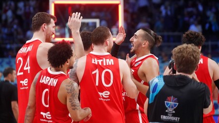 A Milli Erkek Basketbol Takımı, Avrupa Şampiyonası'na galibiyetle başladı! Ev sahibi Letonya'yı devirdi - Spor