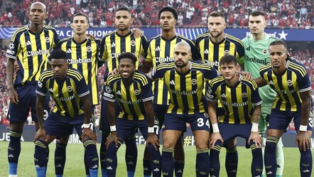 Benfica maçına damga vuran olay! Yedek kulübesindeki tartışma kamerada - Spor