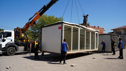 Depremin vurduğu Sındırgı'da ticaret yeniden canlanacak! Konteyner çarşı kurulumu için düğmeye basıldı - Gündem