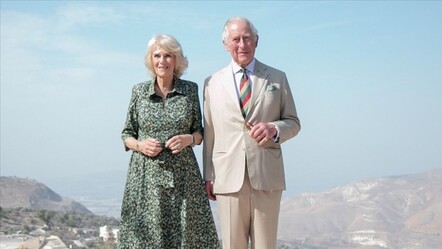 İngiltere Kraliçesi Camilla'nın gençliğinde yaşadığı tren olayı gündem oldu: Tacizciyi ayakkabısıyla... - Dünya