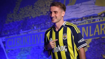 Kerem Aktürkoğlu resmen Fenerbahçe'de: Transferini ve “şerefli kulüp” sözlerini anlattı - Spor