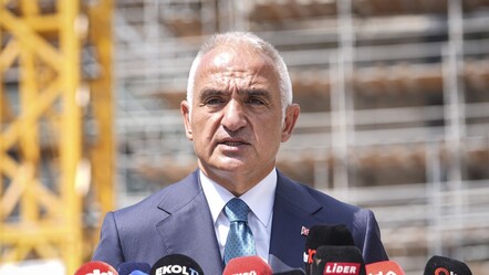 Mozaikli kubbeye, dış yüzeyden müdahale edilecek! Bakan Ersoy Ayasofya-i Kebir Camisi'nde son durumu anlattı - Gündem