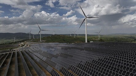 Yenilenebilir enerjinin payı yüzde 61,1’e ulaştı! Yüzde 30'u rüzgar ve güneşten - Ekonomi