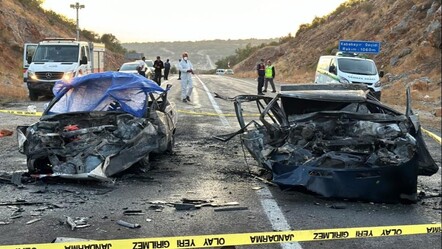 Üniversite kaydı dönüşü facia! Otomobilde yanarak can verdiler - 3. Sayfa