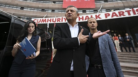 CHP'ye kayyım atanırsa ne olacak? Özgür Özel'den açıklama: 6 gün durur - Gündem