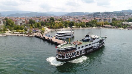 Deniz ulaşımında kış tarifesi başlıyor! Bilet fiyatları yarı yarıya ucuzlayacak: Tam 16, indirimli 12, abonman 8 TL - Ekonomi