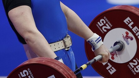Milli sporcu tarih yazdı: Hem şampiyon oldu hem rekor kırdı - Spor