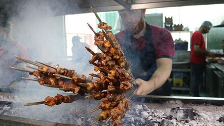 Belediye başkanı duyurdu! Bu kente artık kebap dükkanı açılamayacak - Dünya