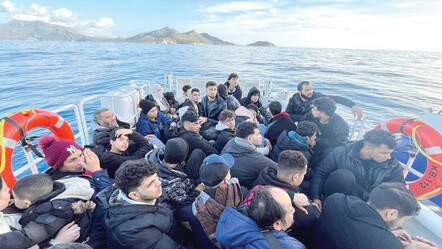 Göçmenler artık kışlalarda barınacak! İngiltere’den radikal karar - Dünya