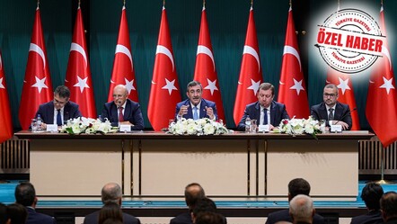 Ekonominin üç yıllık yol haritası belli oldu! OVP’deki reformlar Türkiye Yüzyılı’na hazırlayacak - Ekonomi