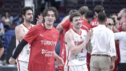 Türkiye'nin yarı final maçı saat kaçta, hangi kanalda? Ay-yıldızlılar Polonya'yı devirerek tarih yazdı - Haberler