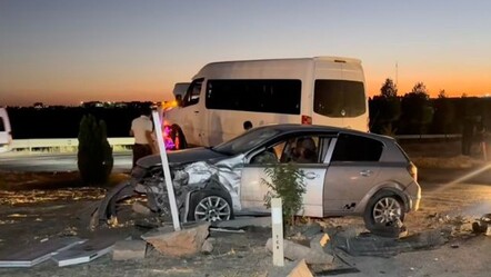 Adıyaman'da minibüs ile otomobil çarpıştı: 10 kişi yaralandı - 3. Sayfa