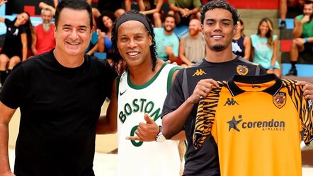Acun Ilıcalı'dan çok konuşulacak transfer! Ronaldinho'nun oğlu imzayı attı - Spor