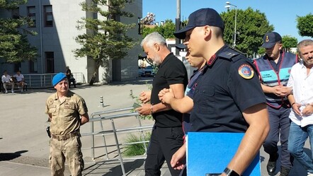 Manavgat eski Belediye Başkanı Şükrü Sözen ile kardeşi Fatih Sözen tutuklandı - Gündem