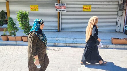 Dükkanlarını kapatıp ülkelerine dönüyorlar! Bir kentimizde Suriyeli göçü - Gündem