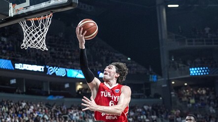 Ankara, İzmir ve Bursa dev ekranlar nerede? Türkiye-Almanya basketbol maçı izleme yerleri! - Haberler