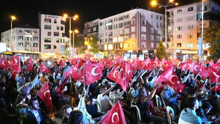 Meydanlarda milli heyecan! Yüz binler Türkiye-Almanya finalini izledi - Spor